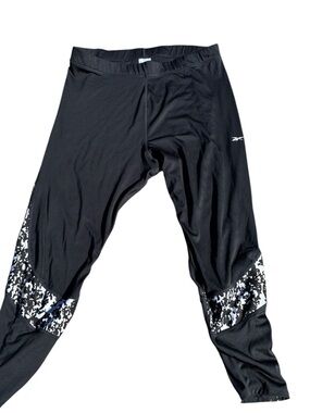 Reebok Black 3x Athletic Leggings with Printed Knee Panels